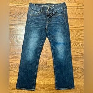 American Eagle Women’s Artist Crop NEXT Level Stretch Jeans Size 6